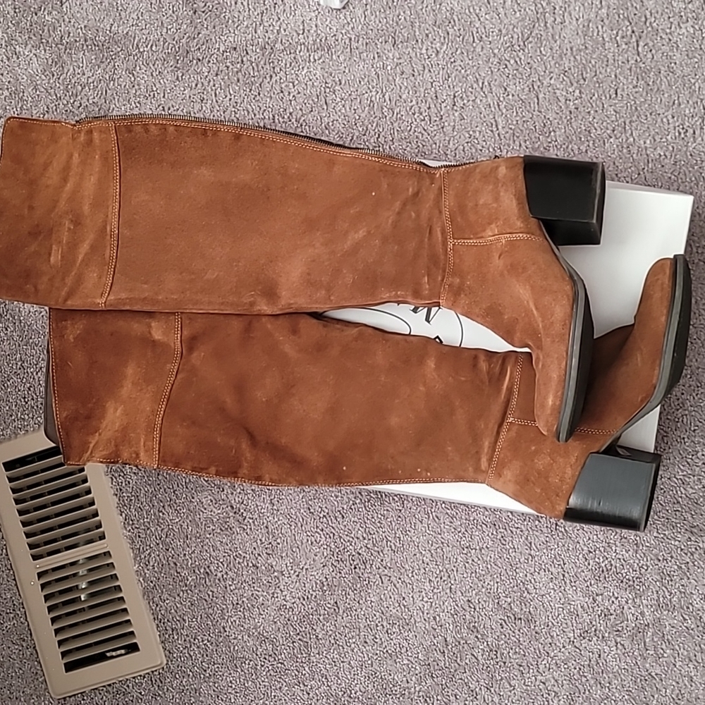 Knee high Steve Madden Boots